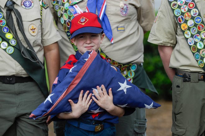 Guardians retire Old Glory, raise new flag at Savannah Scottish Rite